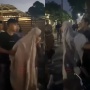 Emak-Emak Bermukena Diduga Maling Motor Saat Magrib, Video Penangkapan Viral