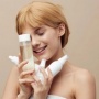 Urutan Pemakaian Essence Pagi dan Malam Hari yang Benar, Jangan Sampai Terbalik!