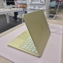 Terpopuler: Laptop Alternatif Macbook Neo, Samsung Kembangkan HP Layar Gulung Futuristik