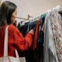Mimpi Membeli Baju Baru Artinya Apa? Cek Macam-Macam Maknanya