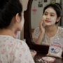 7 Manfaat Bedak Dingin untuk Wajah, Rahasia Kulit Kulit Mulus Wanita Indonesia Zaman Dulu