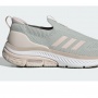 5 Sepatu Adidas Tanpa Tali yang Serbaguna, Anti Pegal Dipakai Jalan Seharian