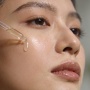 Sebelum Beli, Yuk Simak 5 Tips Menemukan Serum Wajah yang Pas untukmu!