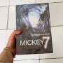 Mati Berkali-kali, Tetap Harus Masuk Kerja: Dilema Eksistensi dalam Mickey7