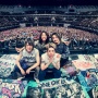 Momen Kocak One Ok Rock di Konser Jakarta, Tomoya Ngaku Suka Pempek dan Cilok