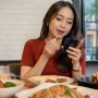 4 Lipstik Badai Murah Anti Luntur saat Makan, Cuma Rp30 Ribuan Bisa On Point Seharian