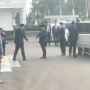 Disambut Menhan Sjafrie, Prabowo Beri Penghormatan Terakhir untuk Jenderal Ryamizard di Kemhan