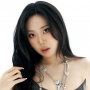 Lee Young Ji Buka Suara usai Unggahan Foto Rambut Merah Picu Spekulasi