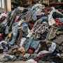 Baju Bekas Numpuk, Saatnya Cobain Konsep Less Waste Versi Fashion?