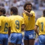 8 Hari Menuju Piala Dunia 2026: Tonton Ulang Gol Roket Socrates yang Membungkam Uni Soviet