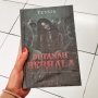 Review Novel Di Tanah Berhala: Teror Desa Kerti Swara dan Kutukan Berdarah