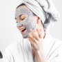 5 Clay Mask untuk Mencerahkan Wajah Kusam, Ampuh Angkat Kotoran dan Mudah Dibilas