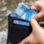 Ekonomi Indonesia Baik-Baik Saja, Tapi Kenapa Dompet Kita Terasa 'Sekarat'?