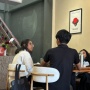 Bosan Kerja Sendirian? WFC Journal Mengubah Meja Kopi Jadi Lingkaran Pertemanan