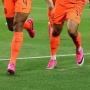 Kenapa Banyak Pemain Piala Dunia 2026 Pakai Sepatu Pink? Ternyata Ini Alasannya