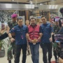 Usai 10 Jam Diperiksa, Sony Sonjaya Keluar dengan Kepala Tegak Tanpa Sepatah Kata