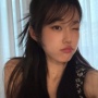 It Girl Vibes! 4 Ide OOTD Kasual ala Roh Yoon Seo yang Cocok Buat Gen Z