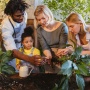 Eco Parenting, Cara Sederhana Menumbuhkan Kepedulian Lingkungan pada Anak