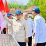 Prabowo: Tak Boleh Ada Daerah Tertinggal karena Jalan Rusak dan Akses Terbatas