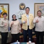 Beri Kode Jempol Oke! Purbaya dan Nanik Mulai Timbang Pangkas Anggaran MBG?