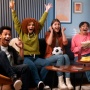 Begadang Nonton Bola? Ini 5 Trik Biar Gak Kelihatan Zombie di Kantor