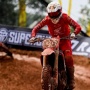 Melesat dari Posisi Buncit, Aksi Beringas Pembalap Valrossi Bawa CRF250R di Kejurnas Motocross 2026