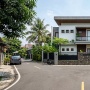 Punya Rumah Tusuk Sate? Ini 5 Tips Blokir Energi Negatif Menurut Feng Shui