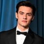 Rumor Dapat Peran James Bond Mencuat, Begini Respons Louis Partridge