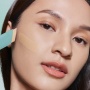 4 Pilihan Foundation Stick, Andalan Sat-set untuk Makeup Flawless Seharian!