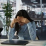 Bersyukur atau Terpaksa? Dilema Bertahan di Tengah Upah yang Tak Layak