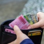 Siklus Finansial Gen Z: Gaji Belum Masuk, Tagihan Sudah Antre Paling Depan