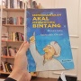 Humor Satir Lintas Generasi di Buku Menertawakan Akal Menghitung Bintang