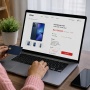 Mau Beli HP Baru Murah? Cek 8 Toko Online Terpercaya Ini Biar Gak Dapat Barang Palsu!