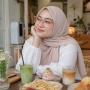 5 Pilihan Frame Kacamata yang Cocok untuk Wajah Bulat Berhijab, Dapat Review Sempurna