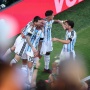 Argentina Unggul Cepat! Sundulan Mac Allister Bawa Albiceleste Robek Gawang Swiss