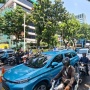 Macet 850 Meter! Pembetonan Jalan Kebon Sirih 'Caplok' Dua Lajur Hingga September