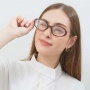 Apa Itu Kacamata Photocromic? Cek 3 Rekomendasi Terlaris di Shopee dengan Review Jujur