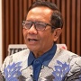 Penuh Ranjau Politis! Tiga Skenario Berbahaya di Balik Pengalihan Kasus Febrie ke Kejagung