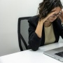 Bertahan atau Resign? Dilema yang Menghantui Pekerja di Tengah Ketidakpastian Ekonomi