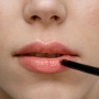 Tips Memilih Lipstik untuk Bibir Kering, Biar Tetap Nyaman dan Gak Pecah-Pecah