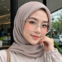 Wajah Oval Berhijab Makin Cantik dengan 5 Model Kacamata Ini, Anti Pusing dan Tetap Stylish!