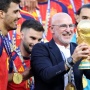 Luis de la Fuente Puji Emiliano Martinez, Akui Spanyol Seharusnya Menang Lebih Cepat atas Argentina