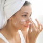 4 Hybrid Sunscreen Cegah Jerawat Meradang Akibat Paparan Sinar Matahari