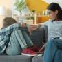 Tangki Cinta yang Kosong: Sulitnya Anak Broken Home Mengenal Hubungan Sehat