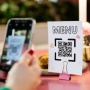 Menu Digital di Restoran: Efisiensi yang Menggeser Kenyamanan Pelanggan