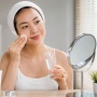 Setelah Eksfoliasi Pakai Apa? Inilah Urutan Skincare yang Tepat Agar Bebas Iritasi
