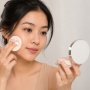 Bedak Warna Natural Beige Sebenarnya Cocok untuk Jenis Kulit Apa Sih?