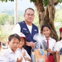 Hari Anak Nasional: Perjuangan Veronika Reni dan Dukungan PNM Mekaar Wujudkan Prestasi Sang Anak