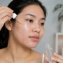 Review 3 Produk Eksfoliasi untuk Kulit Berminyak dan Berjerawat, Harga Cuma Rp20 Ribuan
