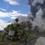 Gunung Lewotobi Laki-laki Erupsi Lagi! Radius 5 KM Wajib Steril
